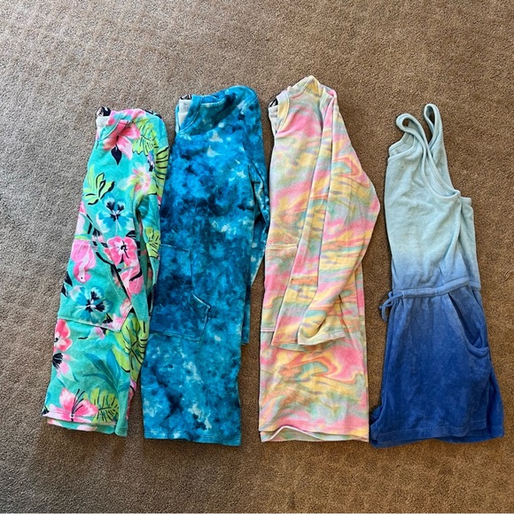 Set of 4 Terrycloth Swim Coverups - Picture 1 of 7